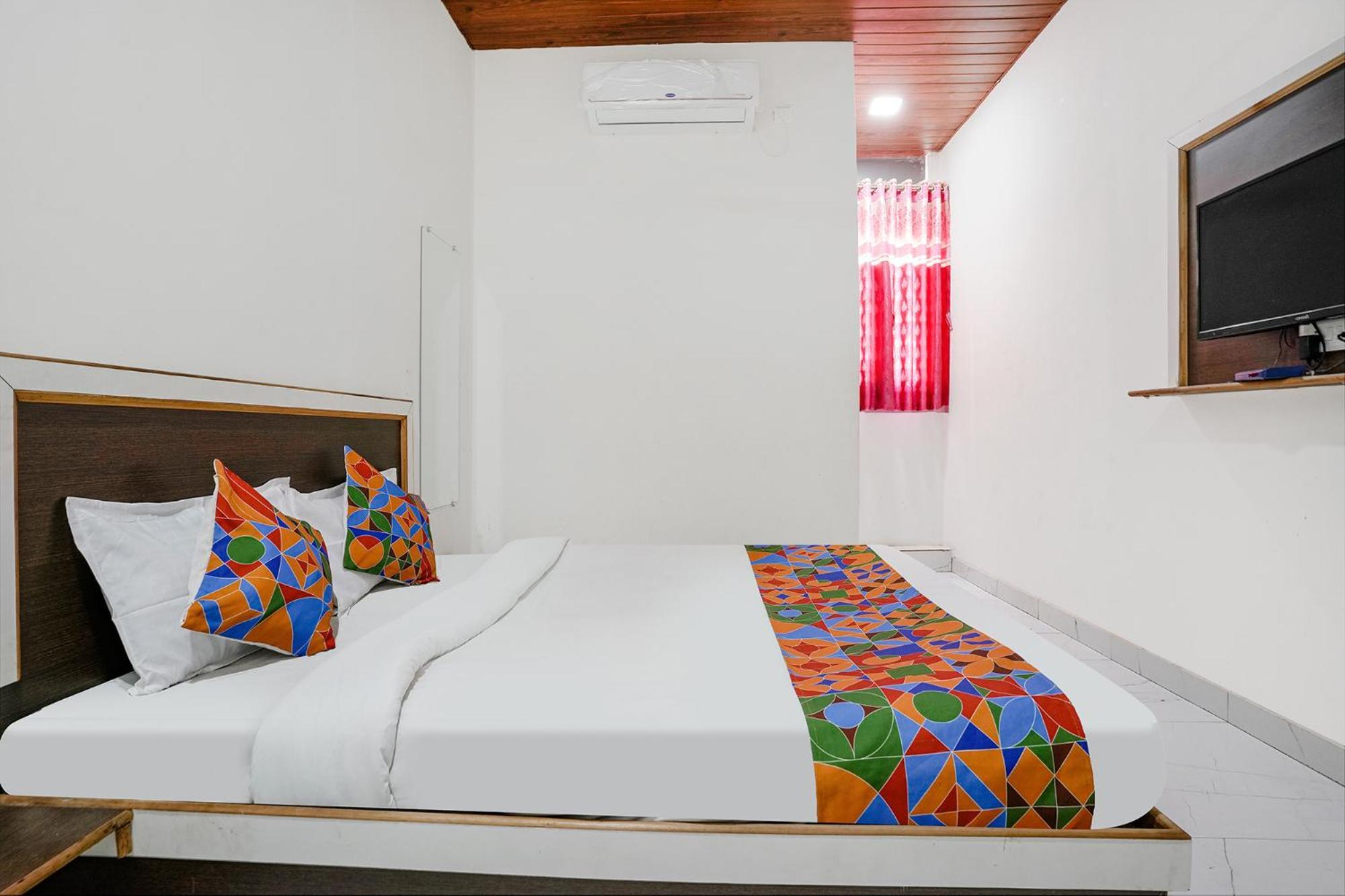 Fabexpress Sai Lodging I - Nr Nashik Railway Station 外观 照片